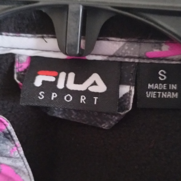 Fila Sweater/Jacket - Picture 9 of 11